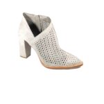 Vince Camuto Corva - Gray